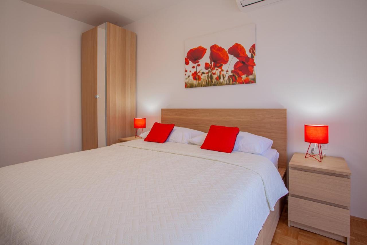 Apartments Eva เซรส ภายนอก รูปภาพ
