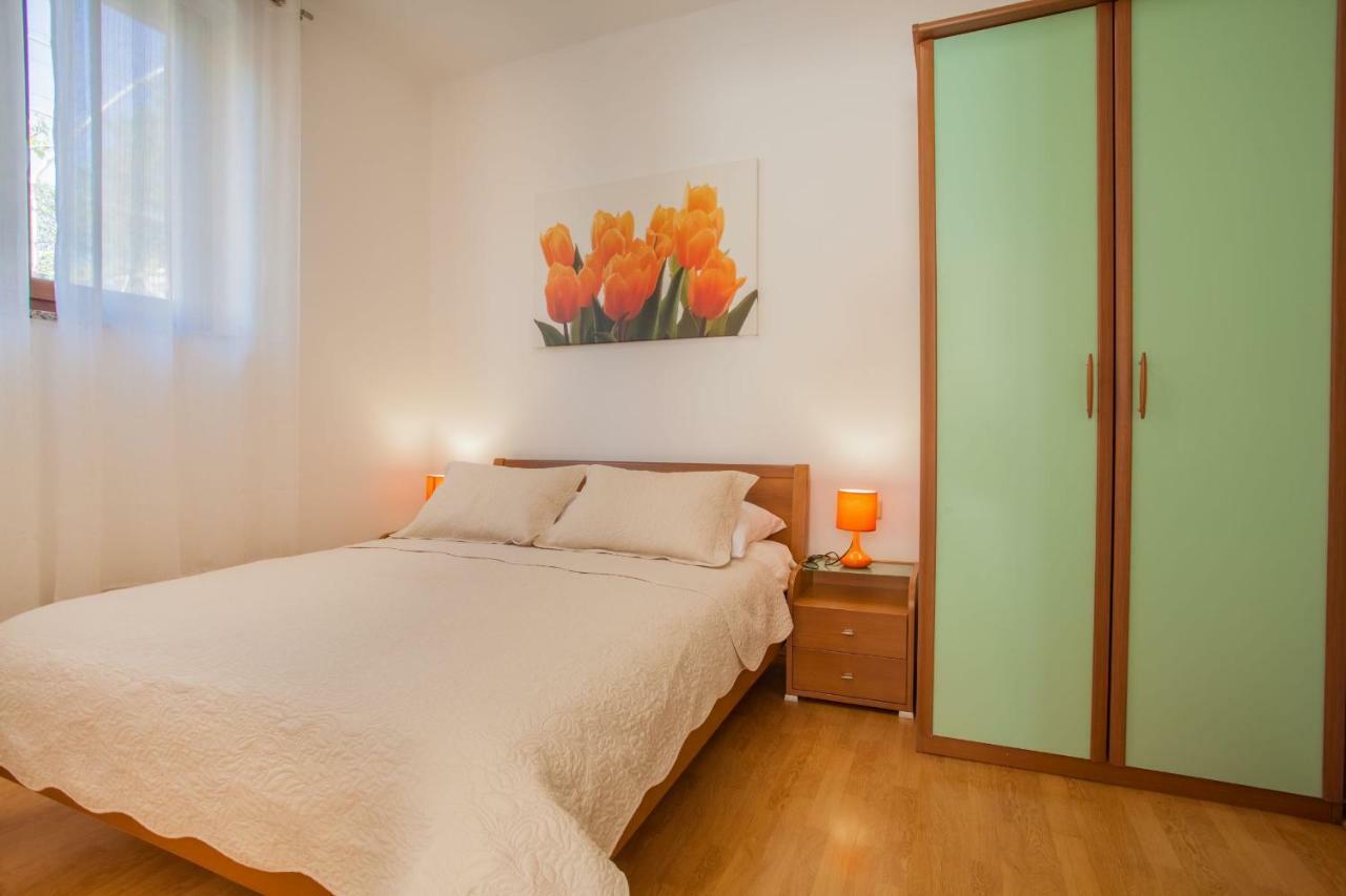 Apartments Eva เซรส ภายนอก รูปภาพ